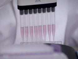 Multi-channel pipetting.