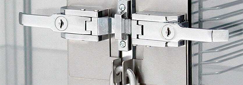 Desiccator Installation and Cleaning