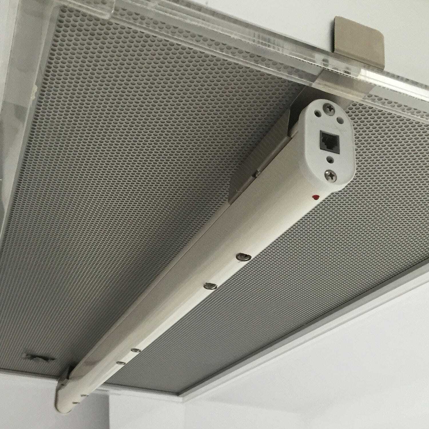 ionizing bar