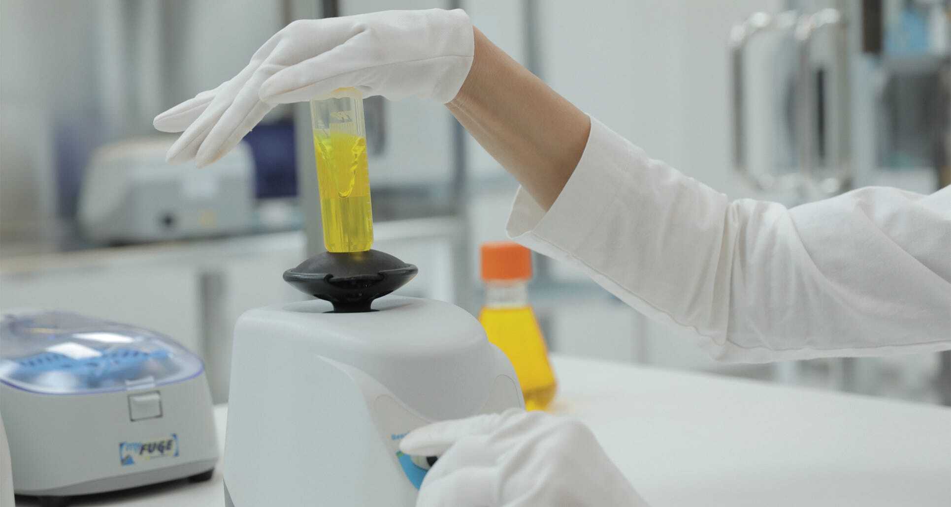 Lab Vortexer Guide: Features, Accessories, and Style Comparison