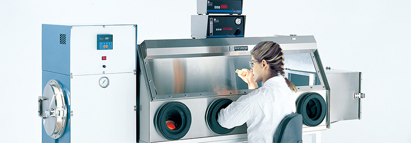 5 Innovative Ways Industries are Using Glove Boxes